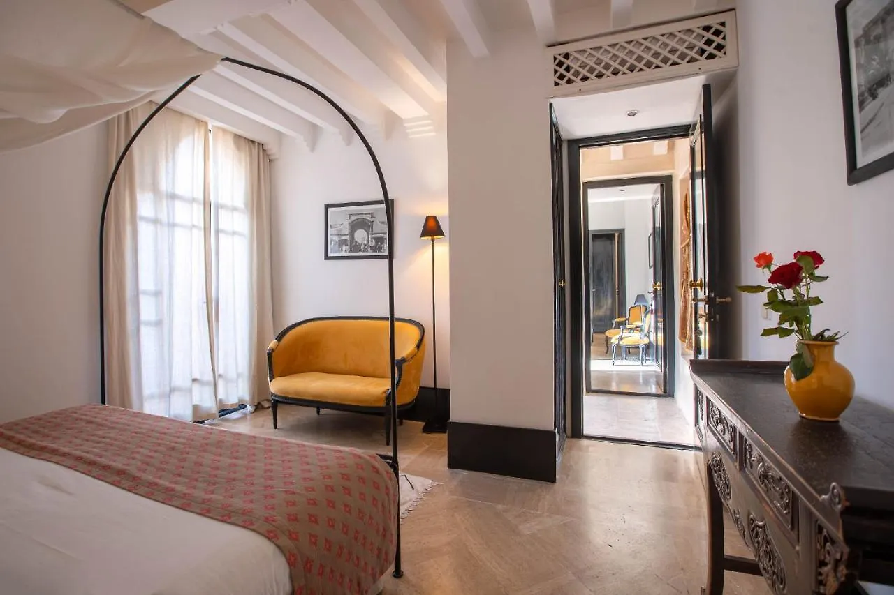 Riad & Spa Azzouz Marrakesh 3*,